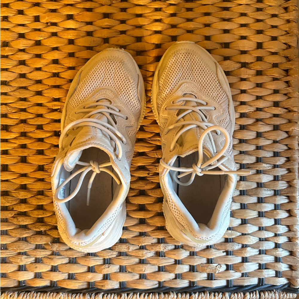 Wmns Ozweego 'Clear Brown' Adidas